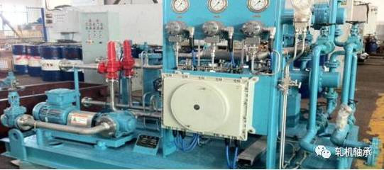 轧机轴承的油润滑